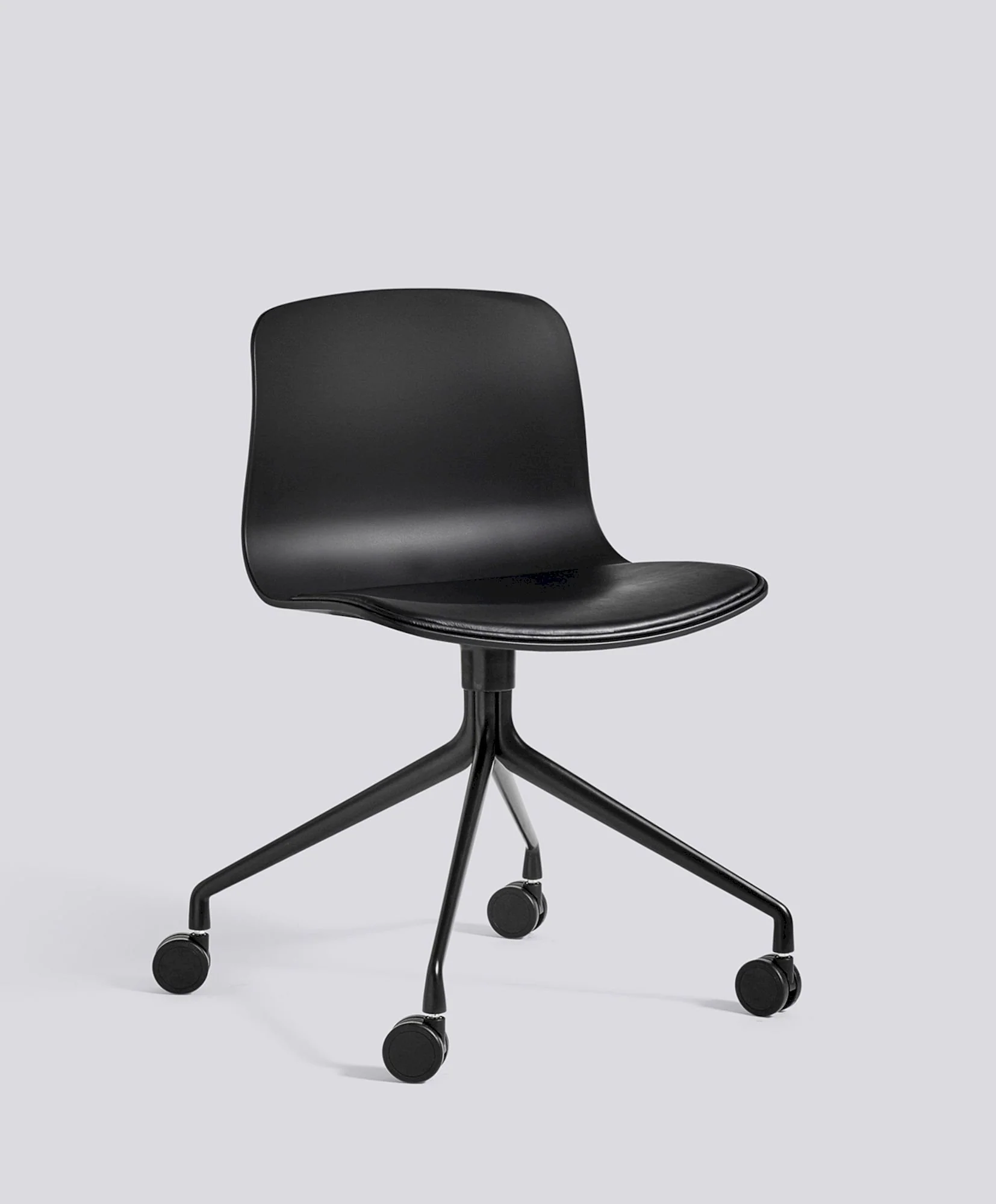 About A Chair AAC14 - Polypropylene Seat - Image 22