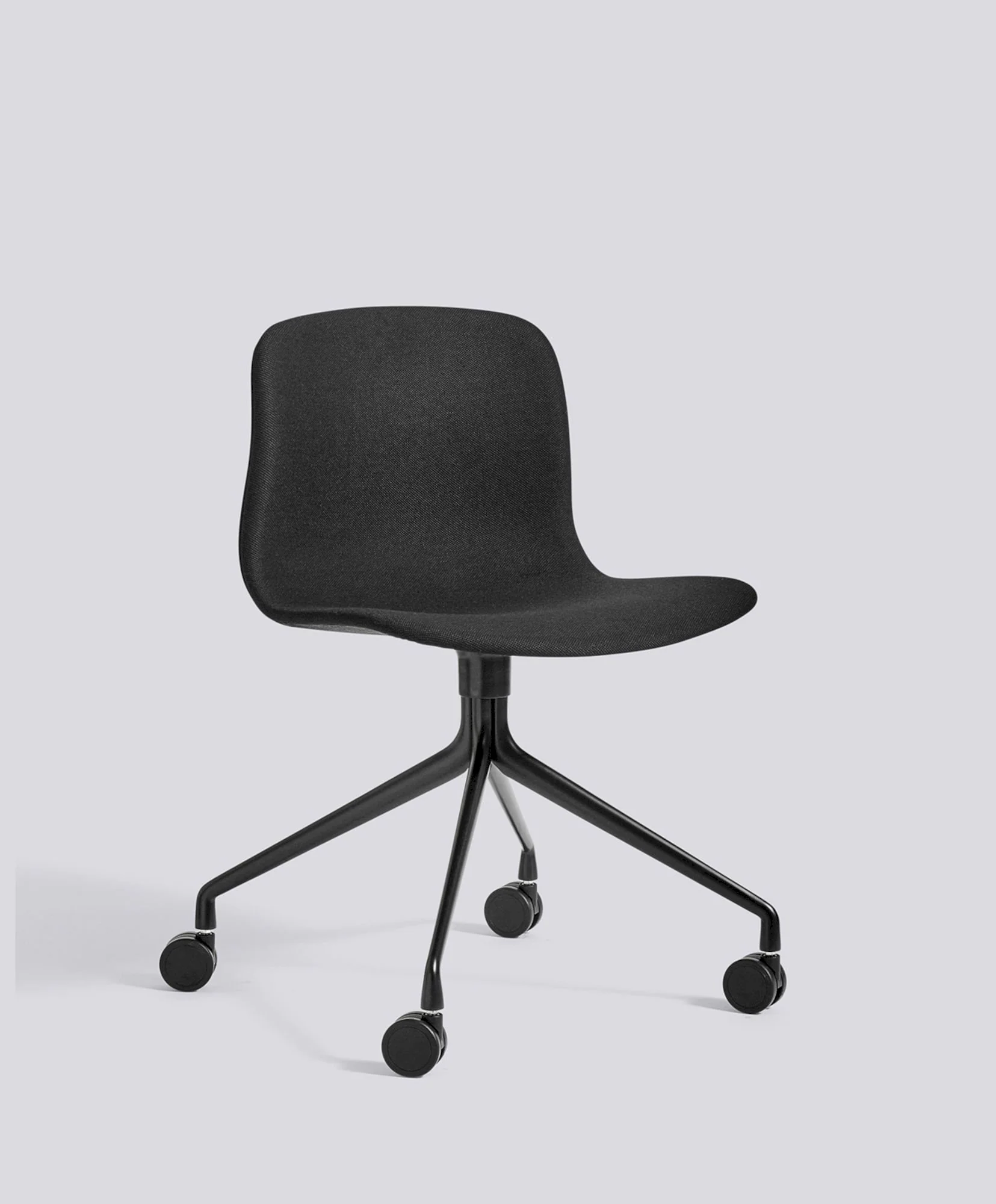 About A Chair AAC15 - Full upholstery - Image 2