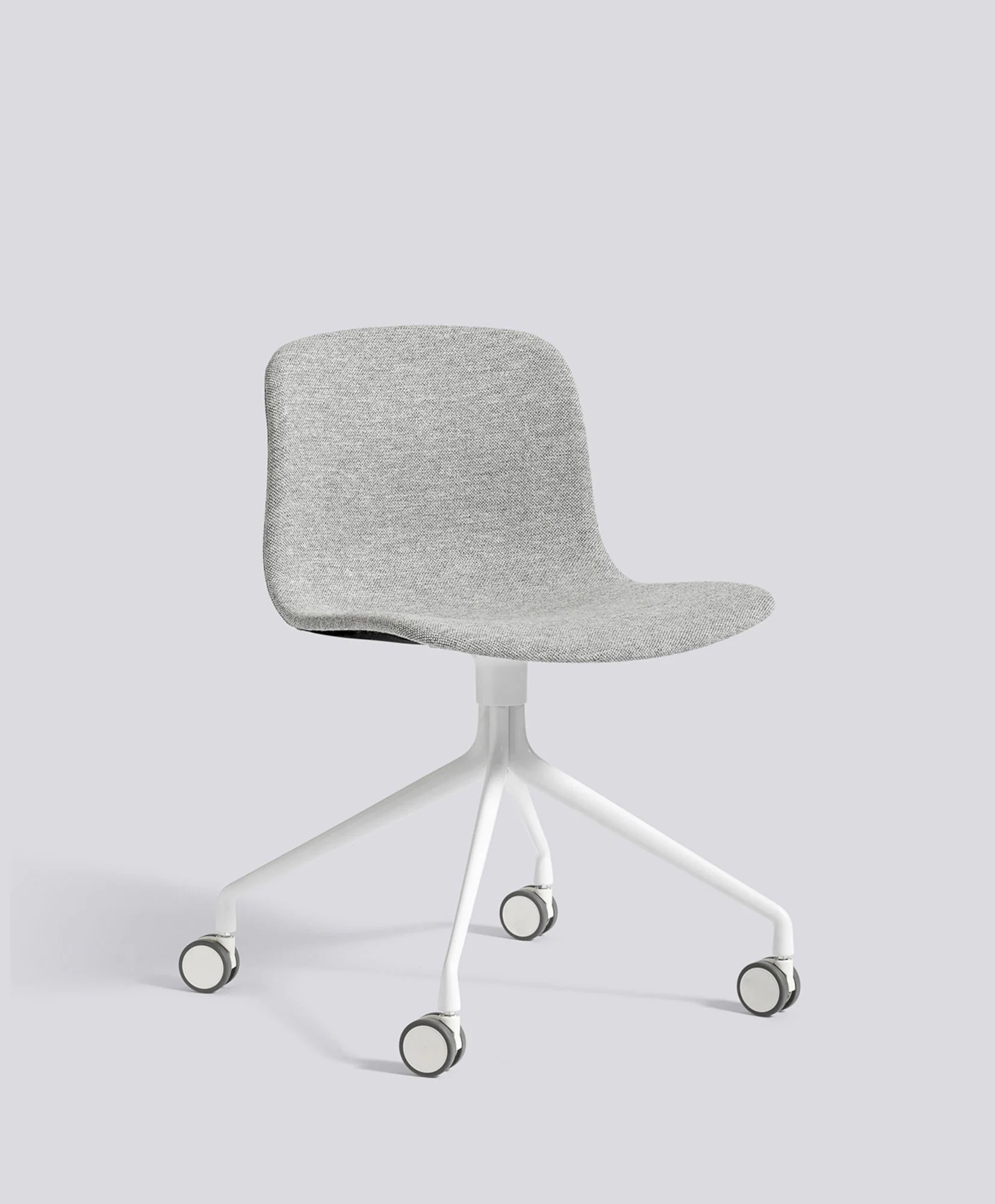 About A Chair AAC15 - Full upholstery - Image 4