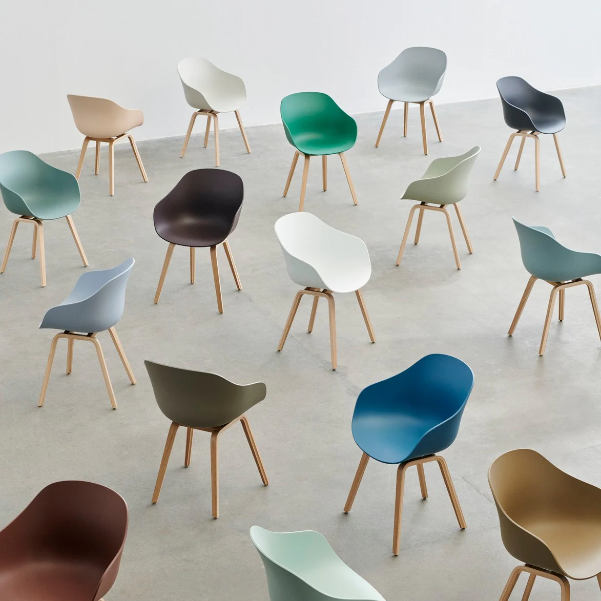 About A Chair AAC222 - Polypropylene V2 - Image 5