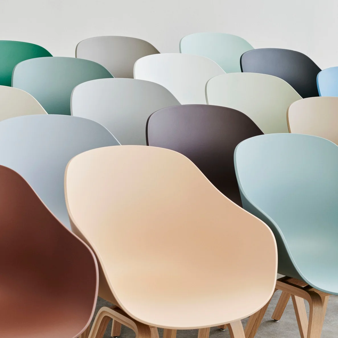 About A Chair AAC222 - Polypropylene V2 - Image 6
