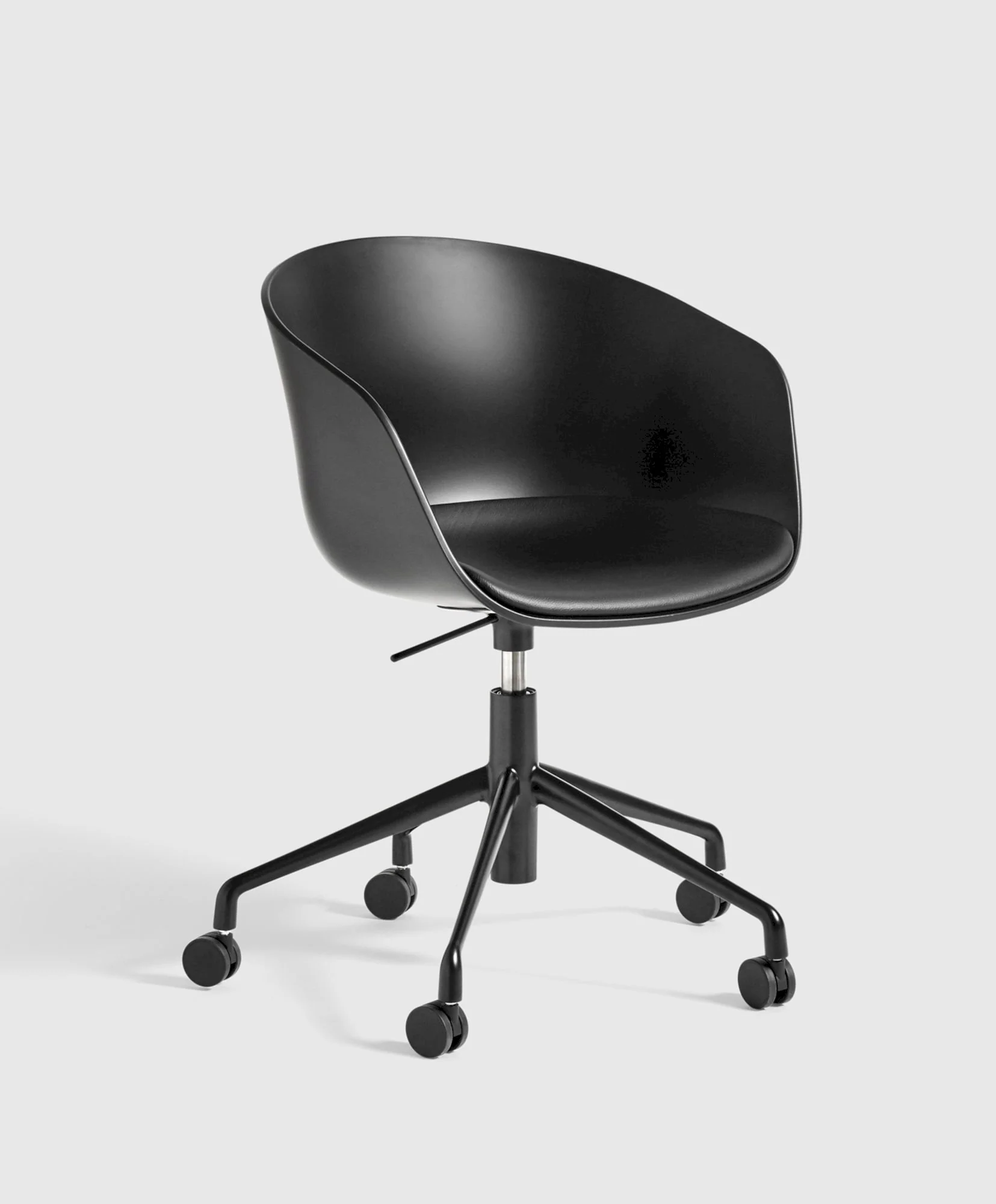 About A Chair AAC52 - Polypropylene Seat - Image 5
