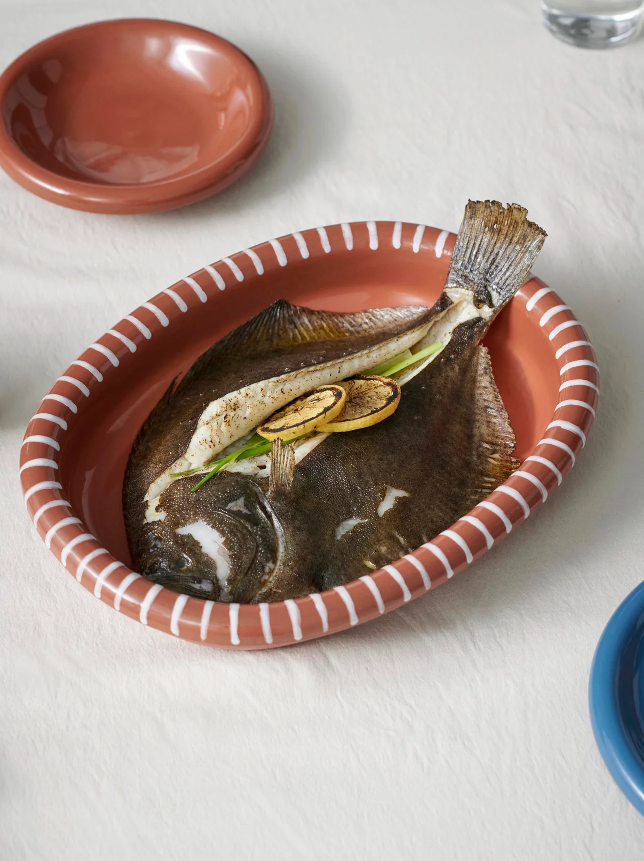 Barro Oval Dish, Large Natural - Image 2
