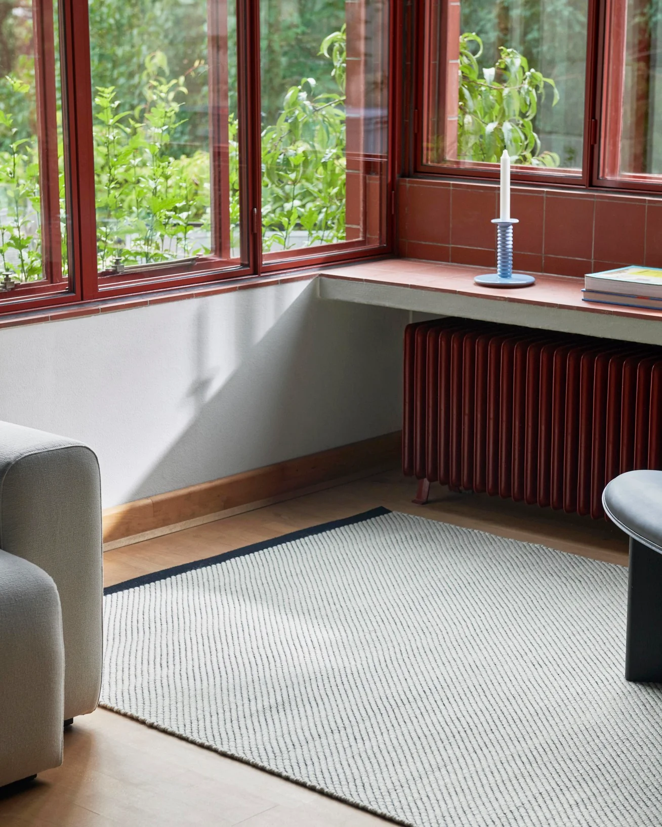 Bias Rug Tint, 200x300, Black Tint - Image 2