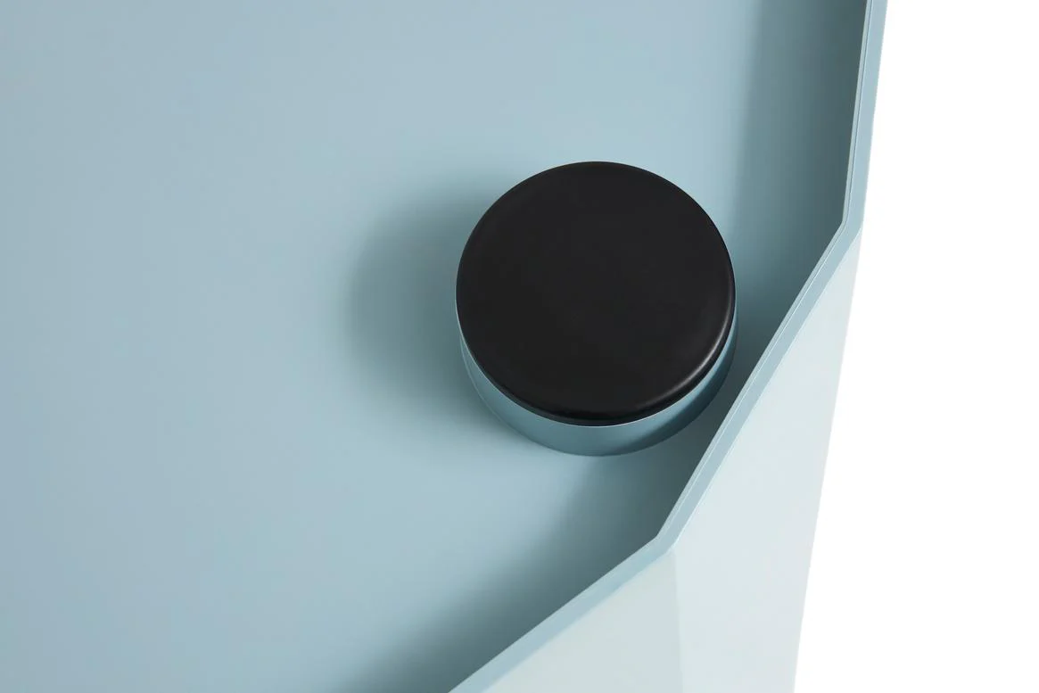Facet Cabinet 100 Incl. Feet & Castors - Image 10