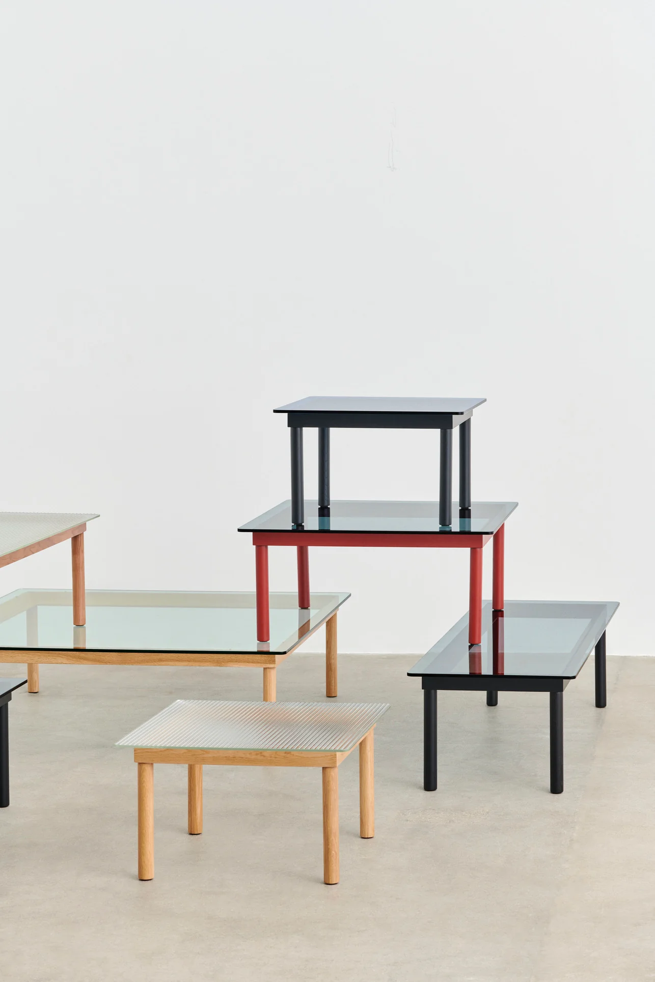 Kofi Table - L60 x W60 - Image 4