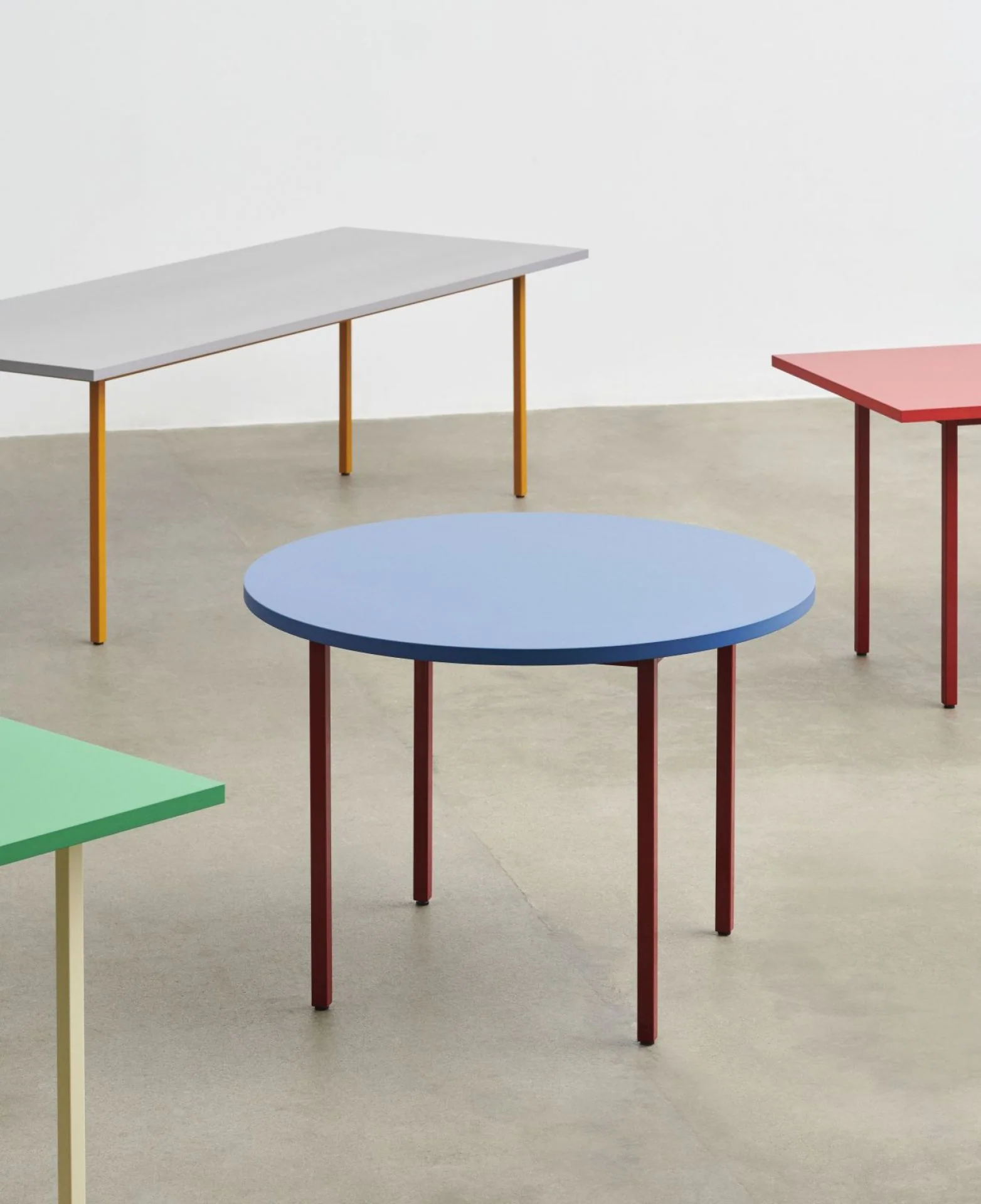 Two-Colour Table - Ø105 - Image 2