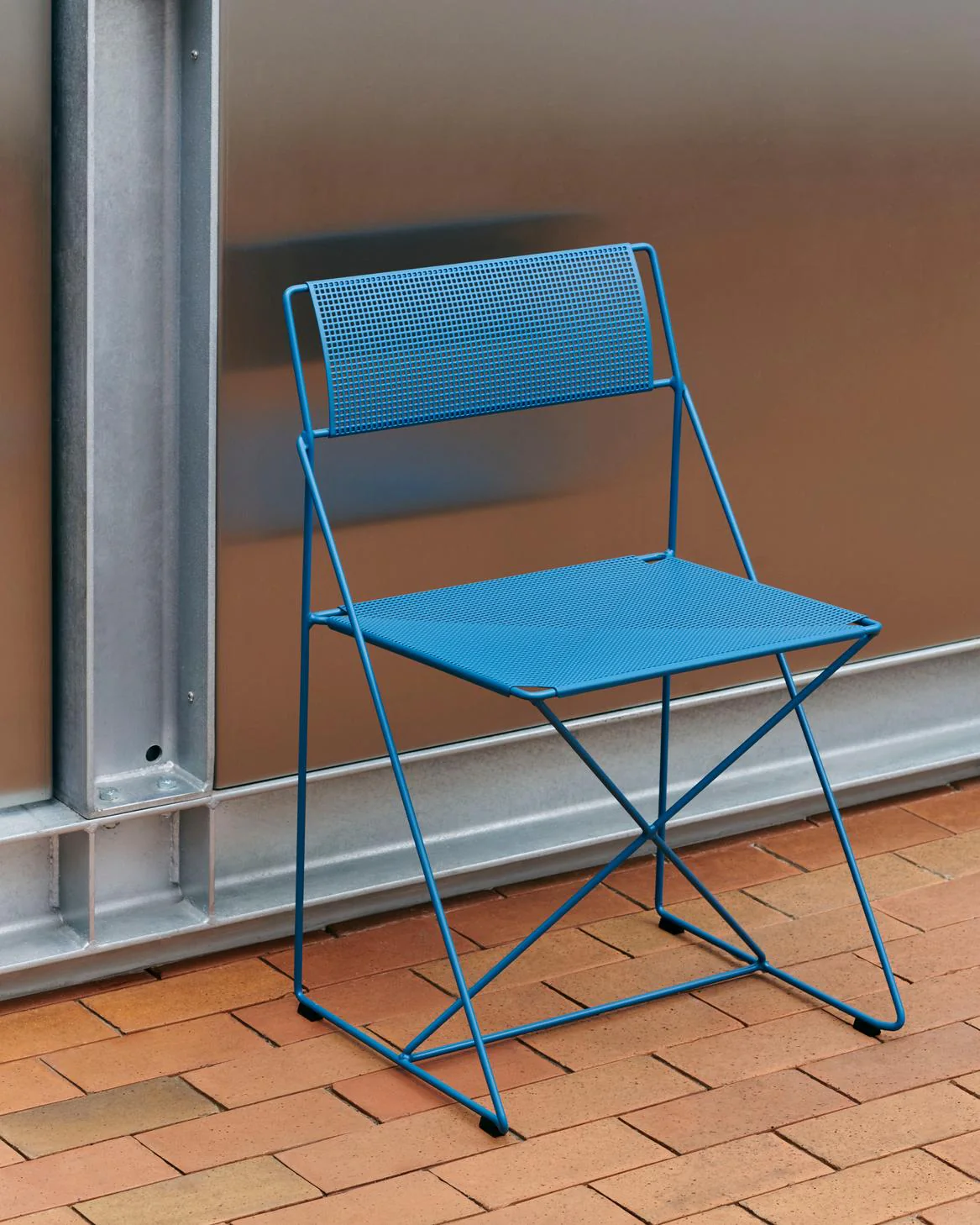 X-Line Indoor Chair, Powder coated Seat - Image 3